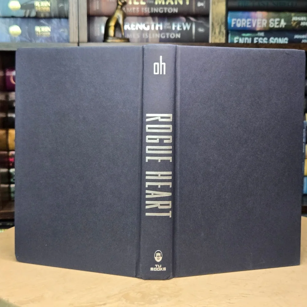 Rogue Heart by Axie Oh *Rare Signed 1st Edition/1st Print*